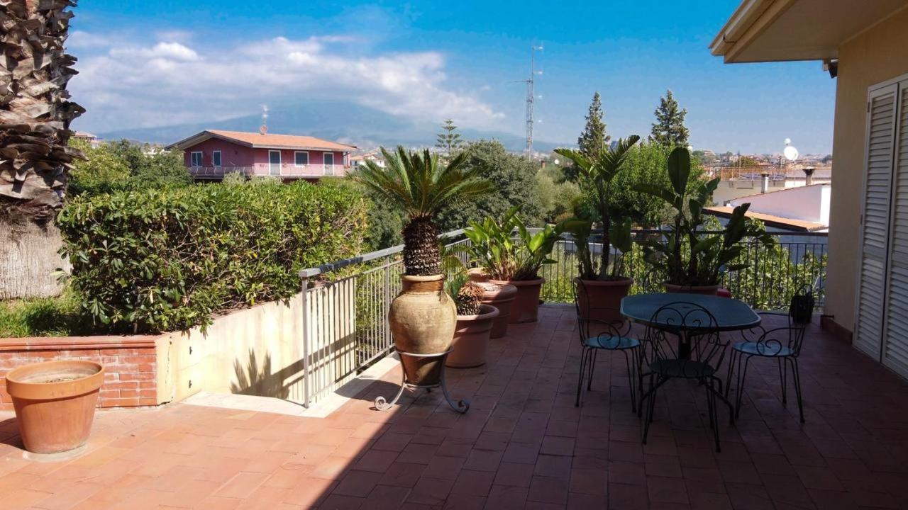 Holiday Flower Villa Panoramica Sul Golfo Di Catania Misterbianco Extérieur photo